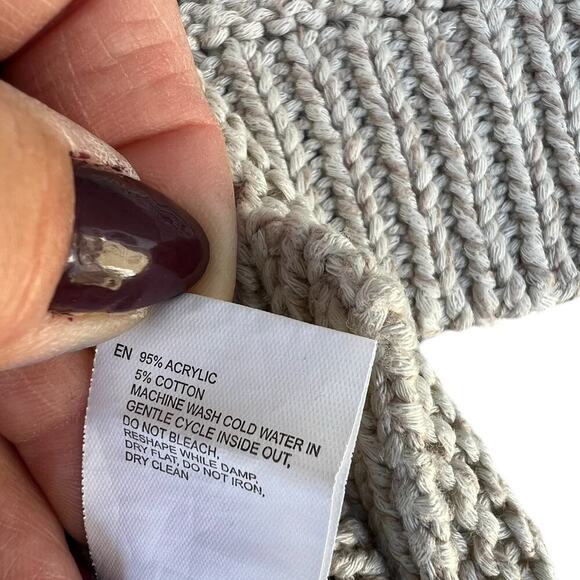 Alya women’s size large sweater with sleeve detail, oatmeal color - Picture 7 of 8